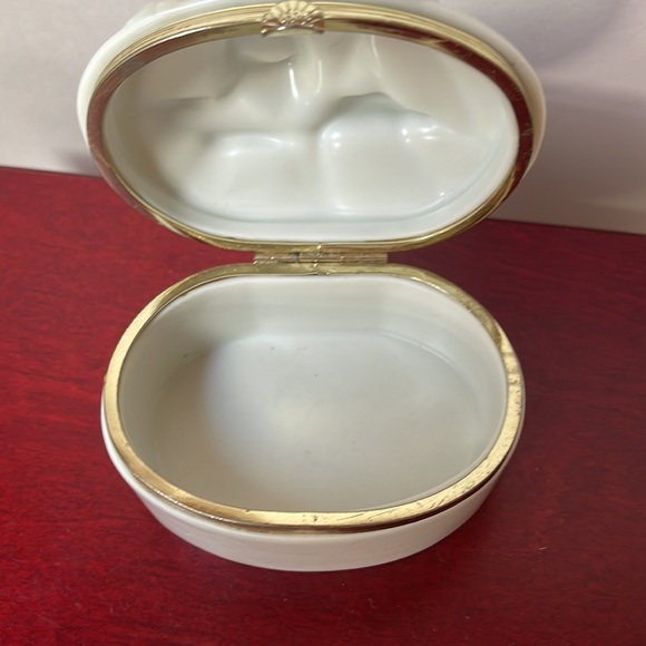 Vintage Fitz and Floyd 1983 trinket box jewelry case floral iris design stamped - Picture 3 of 7